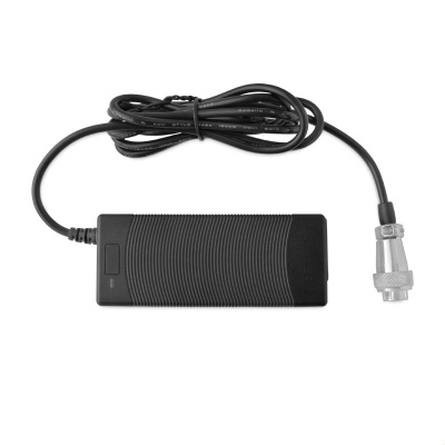 Блок питания 12V/5A-male (4 контакта) Вид 1